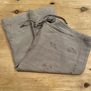 VTG Gap Women’s Neutral Gray Floral Embroidered Linen & Silk Skirt Medium